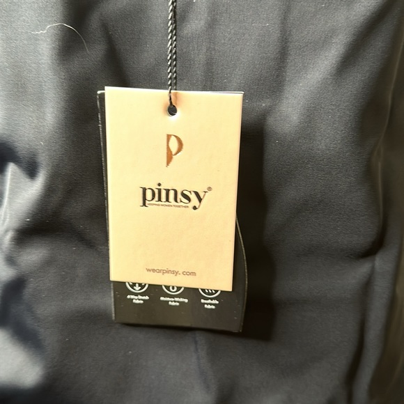 🔥🔥6310-Pinsy Sculpting Lace Shapewear LIMITED TIME SALE!!  Retails at $98.00!! - Picture 2 of 3